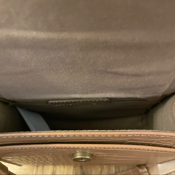 The Drop Diana Crossbody Bag - Picture 4 of 5